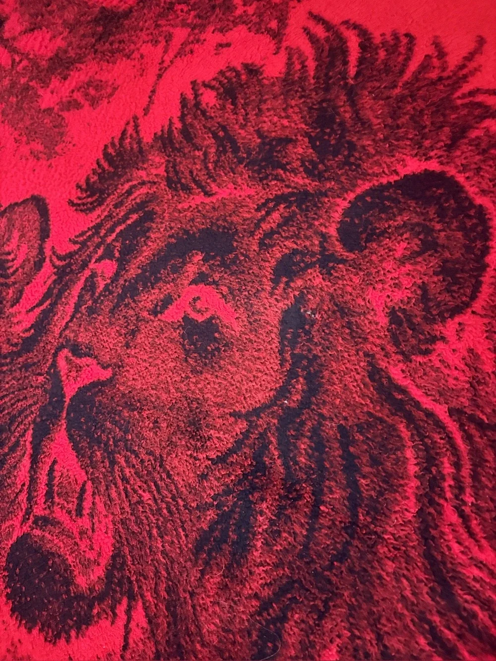 Rare Vintage San Marcos King Size Lion Lioness Reversible Blanket Red Black NICE